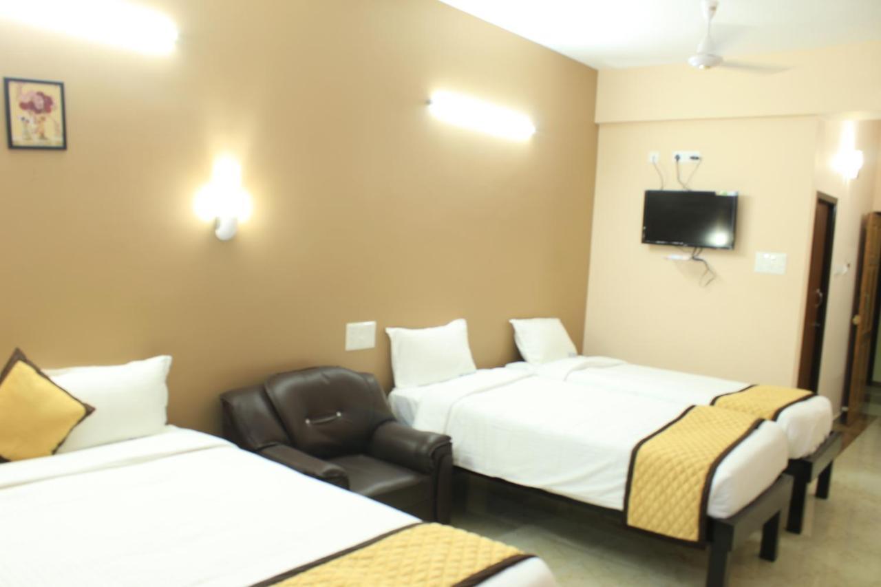 The Chennai Inn Экстерьер фото